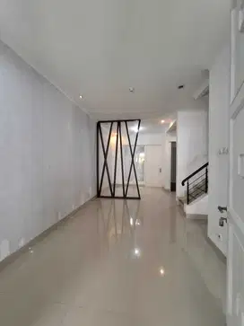 Dijual Rumah MURAH di Cluster Taman Puspa Harapan Indah 2 Bekasi