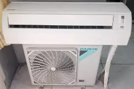 AC 3/4 PK DAIKIN (R32) Ors Low450Watt Bagus Normal & Dingin Sekali