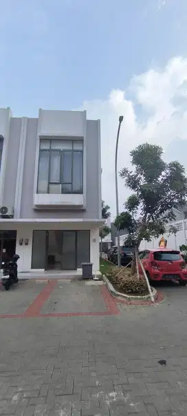 DISEWAKAN! RUKO 2 LANTAI LOKASI STRATEGIS DI KAWASAN GADING SERPONG
