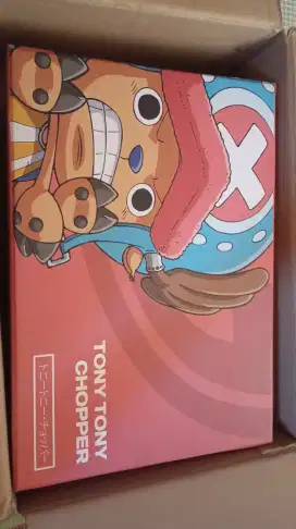 Sepatu One Piece Edition