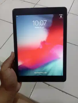 Ipad air 1 32 GB WIFI ONLY unit doang