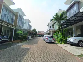 Dijual Rumah Cluster “Palm Mansion Residence” Pondok Kelapa - JakTim.