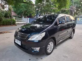 Toyota Kijang Innova 2012 Bensin