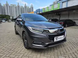 Honda HRV 1.8 CVT Prestige Abu-abu metalik TV Floating NIK 2018