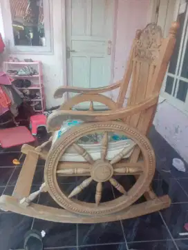 Bangku goyang asli kayu jati dari Blora