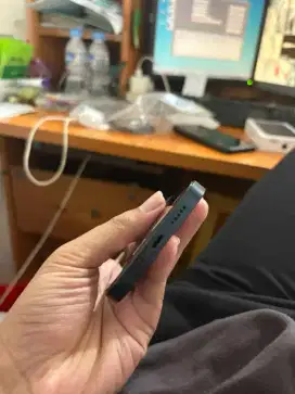Iphone 13 128gb ibox bh 100 garansi on 26 Maret 2026