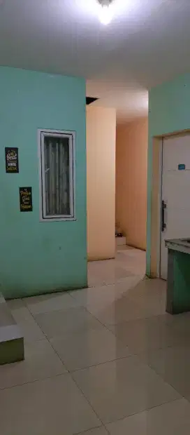Kost khusus wanita