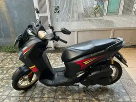Lexi S 125cc keyless tahun 2020 ( hitam doff )