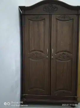 Dijual cepat bufet lemari dan perlengkapan