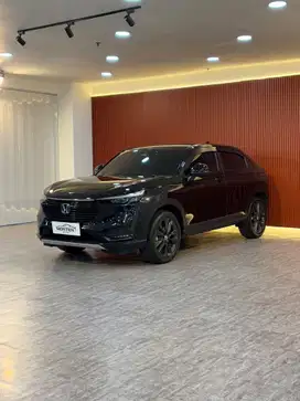 Honda HRV 1.5L SE CVT 2023 Odo 9 Ribu Record Antik Bergaransi 2 Tahun
