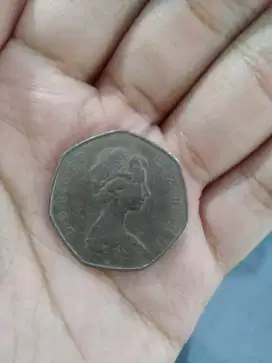 Uang 50 pence inggris