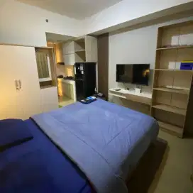 Sewa apartemen harian springlake Sumarecon Bekasi