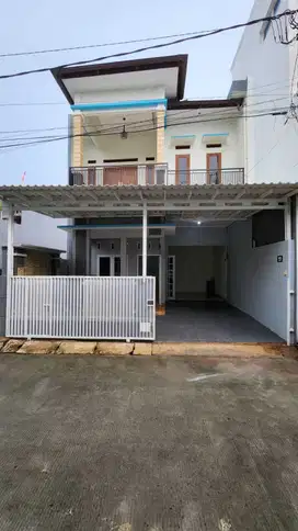 Rumah Secondary dalam cluster di Kalisari Jaktim