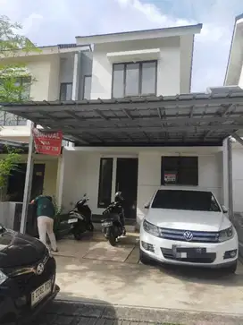 Rumah second cantik minimalis di Serpong Jaya Tangsel
