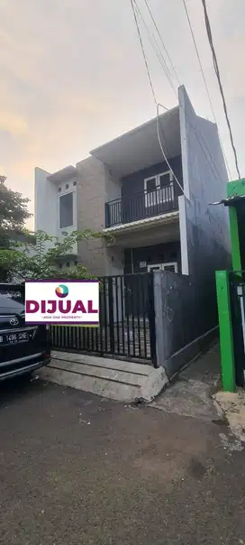 Dijual Rumah 2Lantai siap huni di Asem Baris Tebet