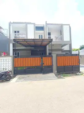 Rumah baru siap huni model minimalis di Cinere