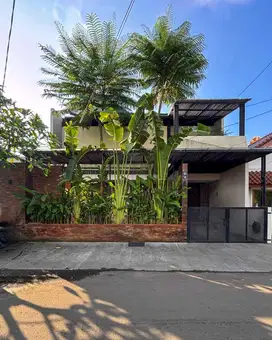 Rumah siap huni baru renovasi di Bintaro Pesanggrahan Jaksel