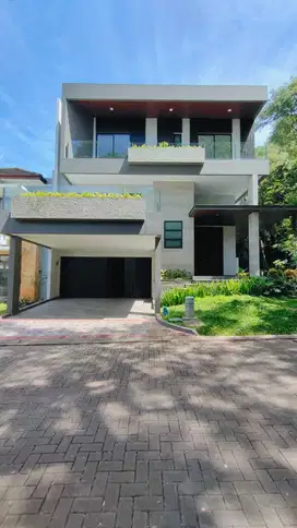 Rumah mewah lokasi strategis di Green Cover BSD City