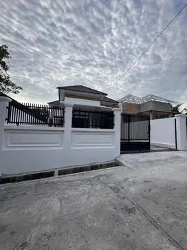 Rumah Kota Pekanbaru Tipe 100 tanah luas