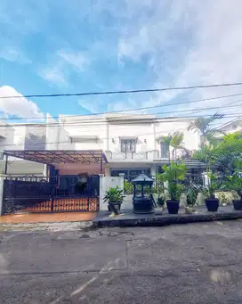Rumah Secondary terawat lingkungan asri di Bintaro sektor 7