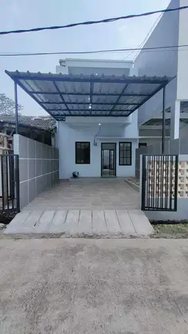 Rumah baru siap huni dalam perumahan Bumi Puspitek Asri Tangerang