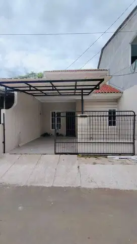 Rumah baru lokasi strategis di Griyaloka BSD