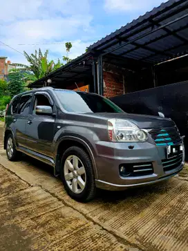 Nissan X-Trail 2011 Bensin