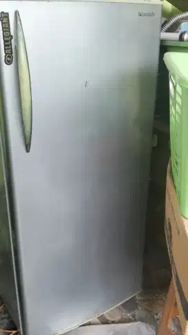 Kulkas 1 Pintu Kondisi Hidup