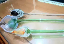 Bunga Kristal Tiga Tangkai