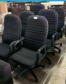 Kursi Kantor Preloved Black