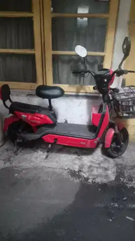 Sepeda listrik Merk Gicin 8