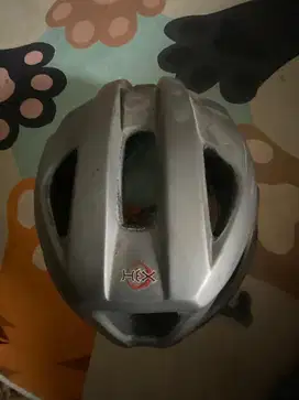 helm sepeda giro