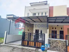 Rumah Baru Full Furnish Green Tombro Residence Lokasi Strategis Nyaman