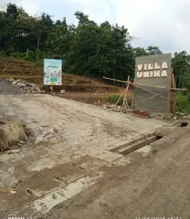 Rumah ekonomis view apik di Tinjomoyo semarang
