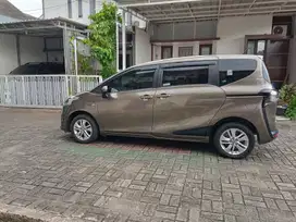 Toyota Sienta G 2017 Manual 1.5 MT Istimewa