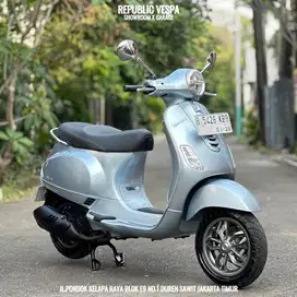 PIAGGIO VESPA LX 125 IGET LED Tahun 2022 WARNA GREY DELICATO PERFECT C