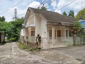 Rumah murah, BU di Jl Gito Gati dekat UGM, SCH MALL