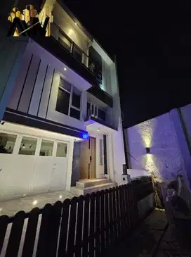 Jual Hunian Rumah Cluster Palm Fully Furnished Di  Jakarta Barat
