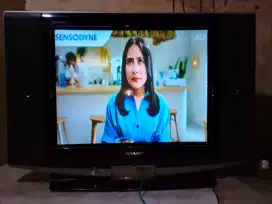 TV 29 inc SHARP slim