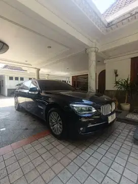 BMW 730 LI 2010