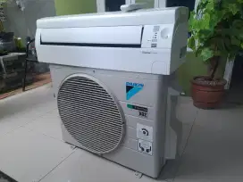 AC 1,5PK DAIKIN INVETER STAR FTKC35TVM4