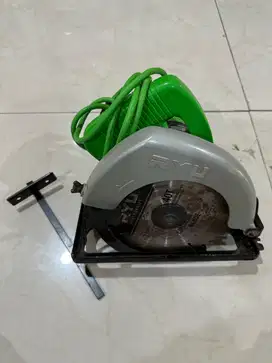 RYU Circular Saw 7 Inch