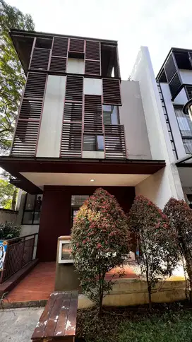 Rumah 3 Lantai Welford Greenwich BSD Harga Termurah!