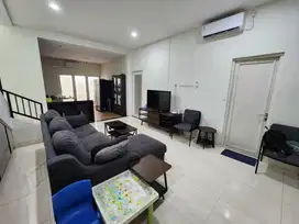 Rumah Graha Candi Golf Jangli Tembalang
