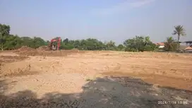 Kavling Komersil Buat Full Truck /Parkiran Truk Truk Atau Sejenis
