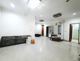Dijual Rumah 2lt di Cideng, JakPus, Belakang Maxx Coffee, Strategis