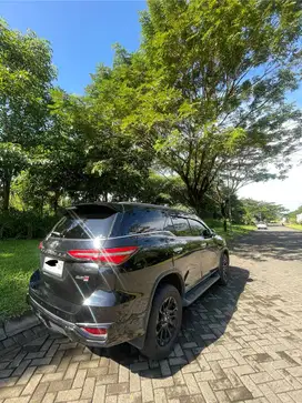 Fortuner 2.8 GRS Lux tipe tertinggi 2022