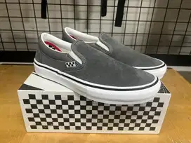 Sepatu VAns SLIp-oN Pewter White VN0A5FCA1N6 - Original