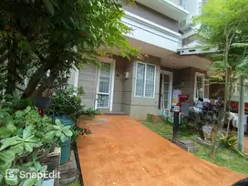 DIJUAL Rumah  Cluster Amarillo Gading serpong