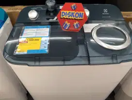 Mesin Cuci Electrolux 7 KG 300 WATT